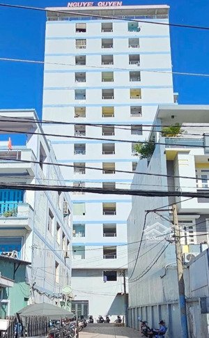 chính chủ cho thuê căn hộ nguyễn quyền plaza, dt 55m2, 2pn, 1wc có máy lạnh giá 5.5tr/tháng