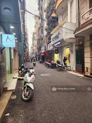 cực hiếm - bán nhà lô góc phố hoàng cầu, mặt tiền kinh doanh sầm uất. cho thuê 40tr/th