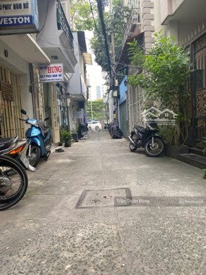 siêu phẩm duy nhất hẻm nguyễn đình chiểu -p đa kao -q1-đoạn 2 chiều - 3 tầng, giá 6,5 tỷ tl