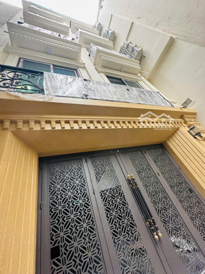 bán nhà gấp ccmn triều khúc, dt 72m, 7 tầng, 21 phòng kk thu 75tr/tháng ngõ gần oto giá đầu tư