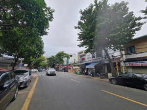 bán nhà mặt tiền đường lê văn lộc tp vũng tàu