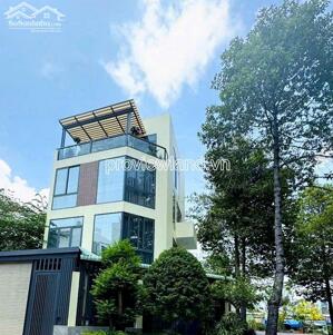 Bán nhà đường số 43 Cát Lái Thủ Đức, 1 trệt 3 lầu, full nội thất, giá 19.8 tỷ