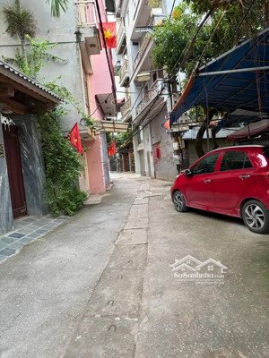 nhà mới phố vũ tông phan - khương hạ ôtô đỗ cửa dt: 32m2 mt: 3,8m 6 tầng gần sát trường cấp 1 cấp 2