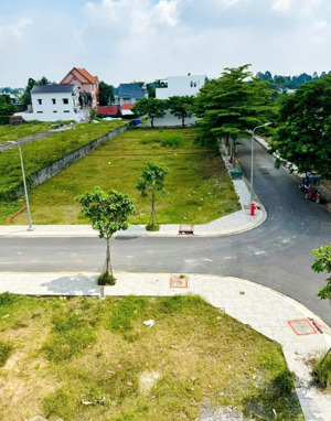 chủ cần thanh khoản miếng đất đường cây da(80m)giá 1ty9. hạ tầng đồng bộ, điện âm nước máy. sổ hồng