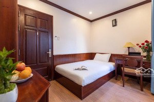 phòng xinh, full tiện nghi, thang máy,tắm bồn