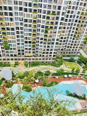 chính chủ bán căn 2pn 2wc phân khu lbv, có sẵn sổ hồng, tầng trung, view đẹp, chỉ 4tỷ150