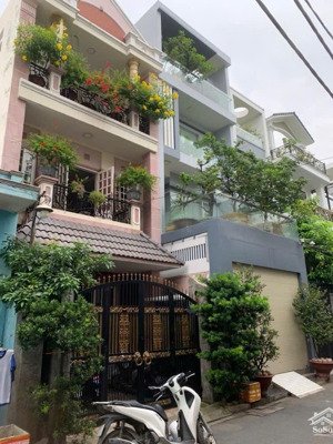 15.8-15.6 tỷ, rộng + đẹp, bán nhà ngay nguyễn thế truyện, 5.2x23m, xe hơi ngủ nhà 4 tầng