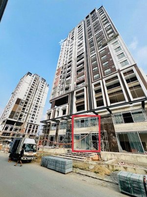 duy nhất 1 căn hàng vip shophouse bàn giao tháng 12/2025