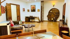 đăng ảnh thật không báo ảo bán căn hộ 173 xuân thuỷ hướng đông nam 90 m2 full đồ có slot ô tô