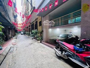 siêu phẩm nghĩa tân_48m2_6 tầng thang máy_dân xây_vỉa hè oto tránh_2 mặt ngõ_tầm tiền rất hiếm nhà