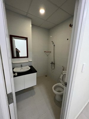 em còn sót đúng 1 căn 60m2 3t4 toà kế tttm