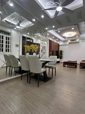 bán căn hộ 3pn, 90m2, khu đô thị mỹ đình i, nam từ liêm, hà nội hơn 6 tỷ