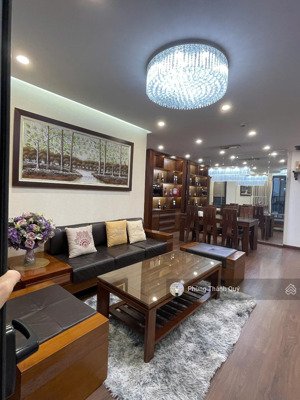 em bán căn 118m2 3pn 2wc full đồ đẹp vào ở được luôn 60 hoàng quốc việt lh em 