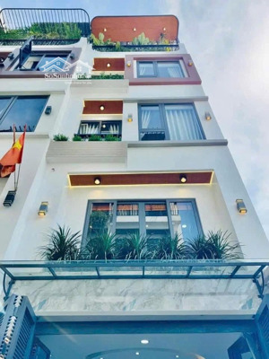 cô mẫn về quê bán nhà nguyễn gia trí-bình thạnh, gần đh giao thông vận tải. 3tỷ9/82m2 cho thuê 25tr