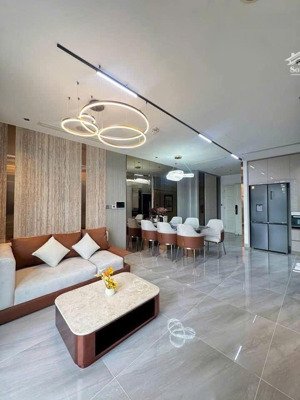 siêu phẩm 78m2-2 phòng ngủ -2 wc view bitexco sổ hồng sẵn giá bán rẻ nhất thị trường chỉ 16.5 tỷ