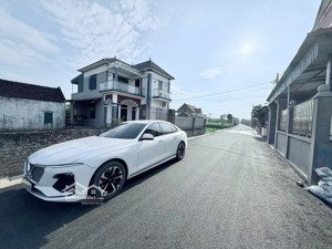 hàng mới tinh gần đấu giá tân dân,cụm công nghiệp -đường thông oto tránh-giá cực hợp lý chỉ 2,x tỷ