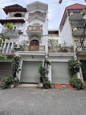 bán nhà riêng 85m2 tại bồ đề, long biên, hà nội, dân xây tâm huyết, ô tô tránh, ở ngay