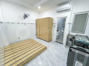 trọ lê lợi gò vấp mới xây - đi bộ qua trường đại học công nghiệp iuh