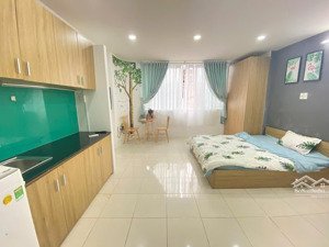 cho thuê căn hộ full cửa sổ - máy giặt riêng quận 3 gần công trường dân chủ