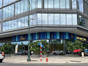 cho thuê tầng trệt shophouse the crest - metropole thủ thiêm