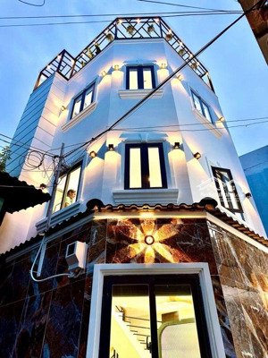 nhà đẹp phan văn trị_bình thạnh | 4tầng | 2pn | 3wc | nhỉnh 4 đồng