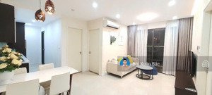 chính chủ bán chcc vinhomes d''capital - 2n2w - giá 8,5 tỷ - dt 63,7m2 - full nt cao cấp - slot ô tô