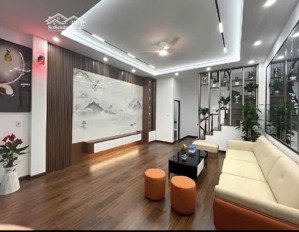 thang máy ngõ nông mặt tiền rộng 4m3 ô tô đậu trước nhà siêu hiếm thanh xuân - giá tốt