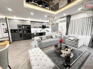 hoàng văn thái : 23,8 tỷ dt: 55m mt: 6,7m