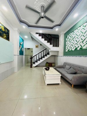 cho thuê nhà hẻm xe tải 331// phan huy ích, p14 ( sát emart ) - dt 4x12m, 2lầu: 4pn, 2wc