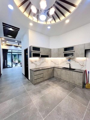 bán nhà mặt phố đẹp hơn 8 tỷ, 68m2, 4 tầng, ngay nguyễn sơn, phú thọ hoà, tân phú