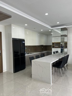 cho thuê millennium q4 3pn 98m full nội thất , view bitexco giá 32 triệu/tháng