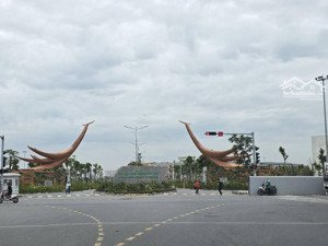 bán nhà dòng tiền trâu quỳ gần học viện nông nghiệp | hơn 20 tỷ