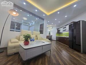 Bán Nhà MẶT PHỐ GIÁ 23 TỶ DOÃN KẾ THIỆN – 2 MẶT THOÁNG HIẾM – 55M² – 6 TẦNG THANG MÁY