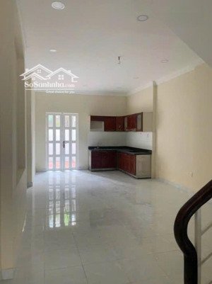 gần ngã tư hàng xanh hẻm xe hơi trệt 2 lầu 3.5x17.5m (nở hậu) 9.1 tỷ tl - nhà trống ở ngay!