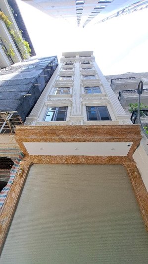 bán nhà hoàng quốc việt phân lô ô tô 69m, 6 tầng, 23 tỷ 5