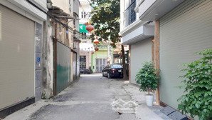 siêu hiếm! nhà đẹp lô góc , 6 tầng thang máy, 2 mặt thoáng, oto vào tận cửa, chỉ nhỉnh 6 tỷ