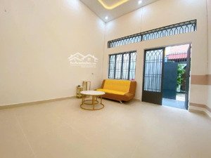 gấp bán nhà 2 tầng-đường phạm văn bạch-2 pn-4,5 x 14m-hxh-nhỉnh 5 tỷ