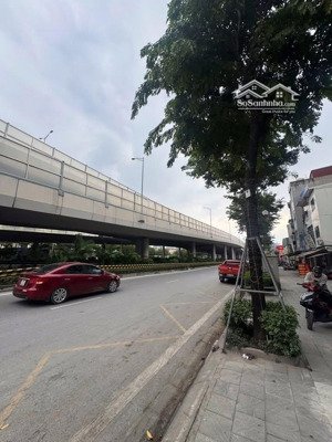 bán nhà mặt phố phạm văn đồng cầu giấy 6 tầng thang máy kinh doanh bất chấp 50m 26 tỷ