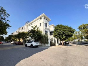 bán căn góc xây thô dự án hoàng huy riverside , hồng bàng . dt 212m - mt 10m - 4 tầng view sông