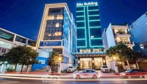 bán tòa nhà siêu víp mt tiền lâm văn bền - quận 7-( 8x27)- hầm 7 tầng -hdt 250tr/th- bán 75 tỷ