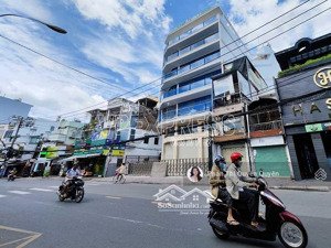 hạ 15 tỷ về 65 tỷ - bán tòa nhà góc 2 mặt tiền lê quang định - hầm 8tầng - 8 x 25m - hđt: 295 triệu