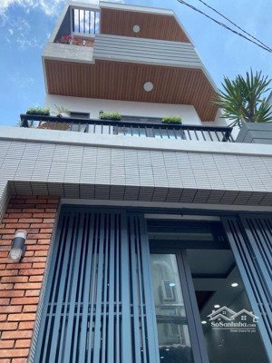 nhà mới quận 8, âu ướng lân, 4 tầng, sát hxh , 4,3x10m, chỉ 6,4 tỷ