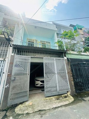 2 tầng lê văn lương phước kiểng đường xe hơi gần mặt tiền lê văn lương