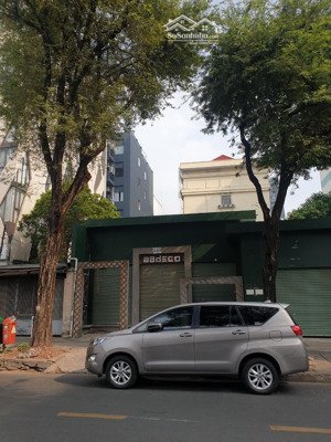 bán gấp căn nhà cấp 4. dt: 4x22m. mặt tiền hẻm 10m kinh doanh sầm uất - gần mặt tiền đinh bộ lĩnh