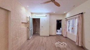 hiếm có khó tìm - nhà 5 tầng 36m2 sổ nở hậu, ô tô cách nhà 30m ngay phố hoàng hoa thám 9.5tỷ