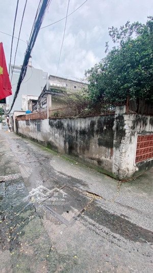 bán đất tặng nhà, hàng xóm quận 1 và khu ẩm thực phan xích long. dt khủng hơn 100m2. giá hơn 8tỷ