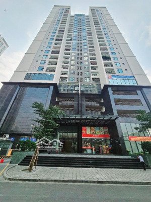 chung cư 3 ngủ rose town, tầng trung, nhà mới ở 1 năm, view đường ngọc hồi, thoáng sáng, hiếm