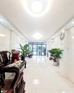 cạnh phú mỹ hưng, quận 7, mặt tiền kinh doanh 5 tầng kdc dương hồng, 5x21m, có thang máy, 17.x tỷ