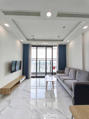 cần cho thuê căn hộ 70m2 full nt 2pn 2wc sunshine sky city q7 view sông thoáng mát tầng cao