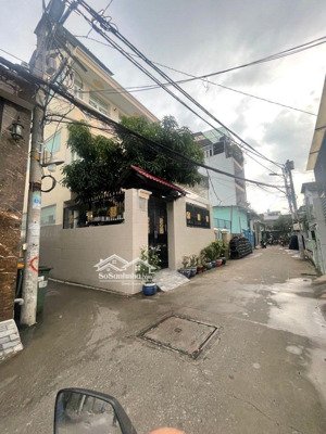 bán nhà quận 7, cạnh kdc phú mỹ hưng, không quy hoạch, hẻm xe hơi, 4 tầng, 5x12m, nhích 6 tỷ